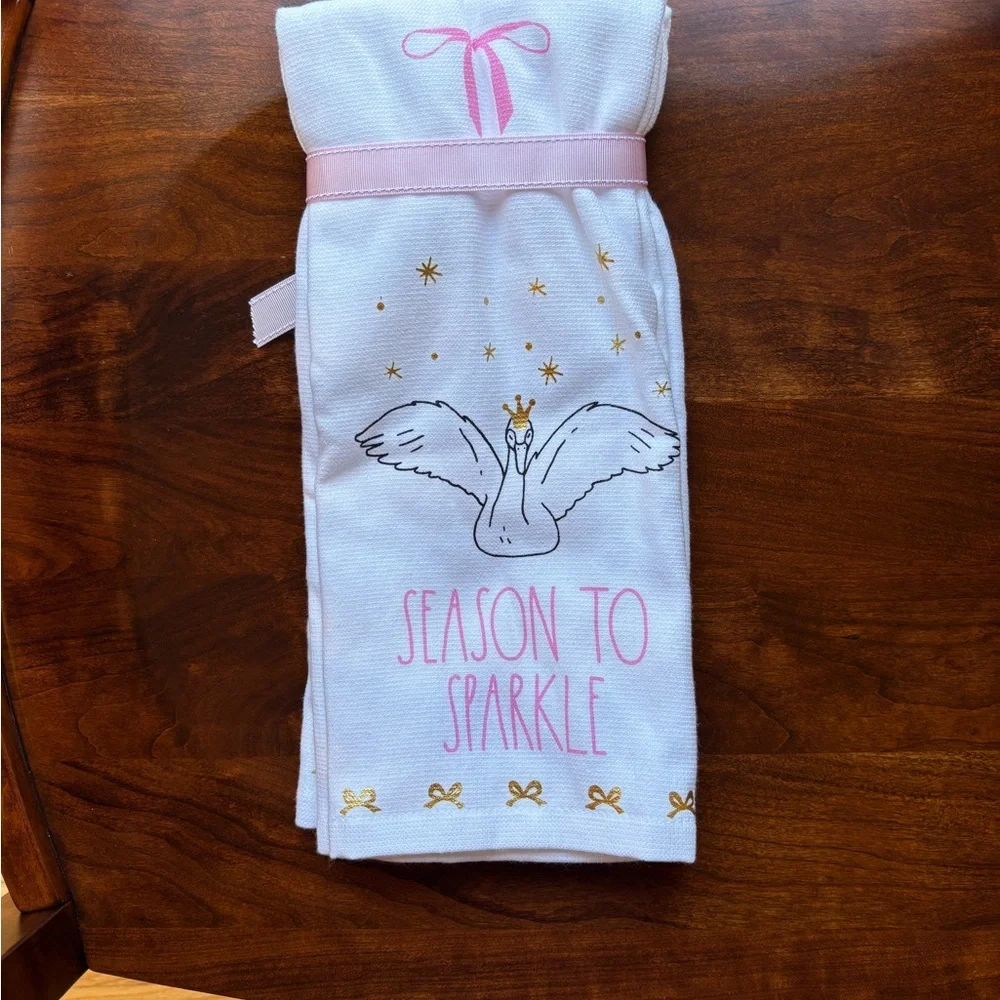 Rae Dunn Season to Sparkle Kitchen Towels